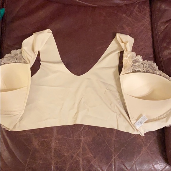 By Nicole beige bra - Picture 3 of 6